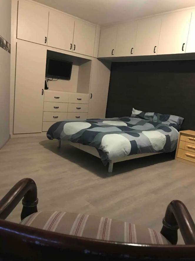 Logement Avec Piscine Brunstatt Kültér fotó